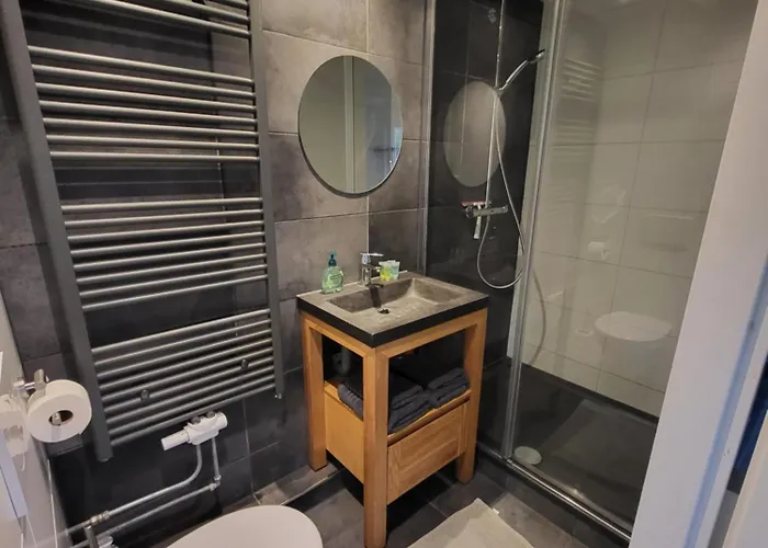 Spacious Private هيلْفِرسوم