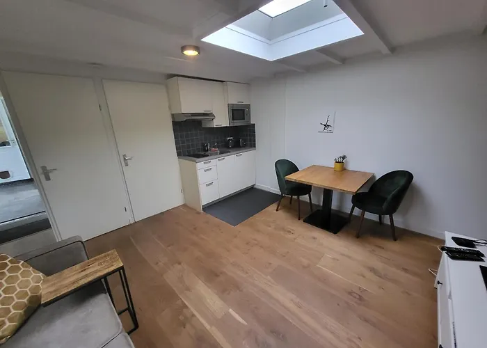 Spacious Private Gæstehus 3*